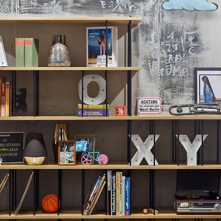 Moxy Berlin Humboldthain Park-3